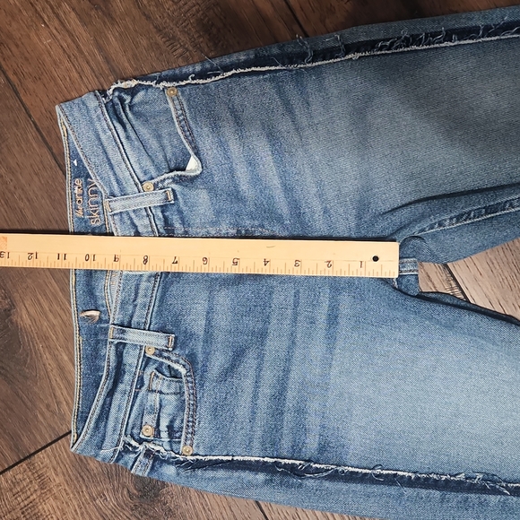 7 For All Mankind Highrise Jeans - Picture 14 of 16